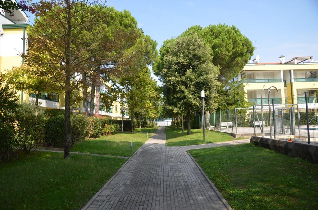 Residenza Le Altane Apartamento Bibione Exterior foto